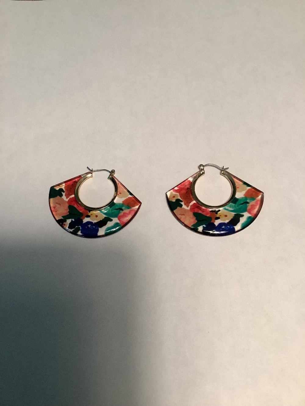 Abstract floral lucite earrings with gold tone trim